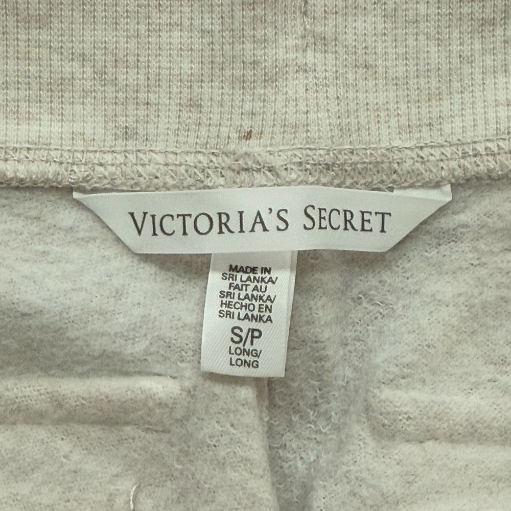 Victoria’s Secret Women’s Lounge Pants - Picture 4 of 6